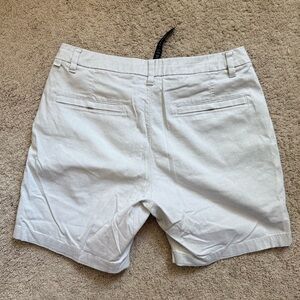 Lululemon 7” Commission Short